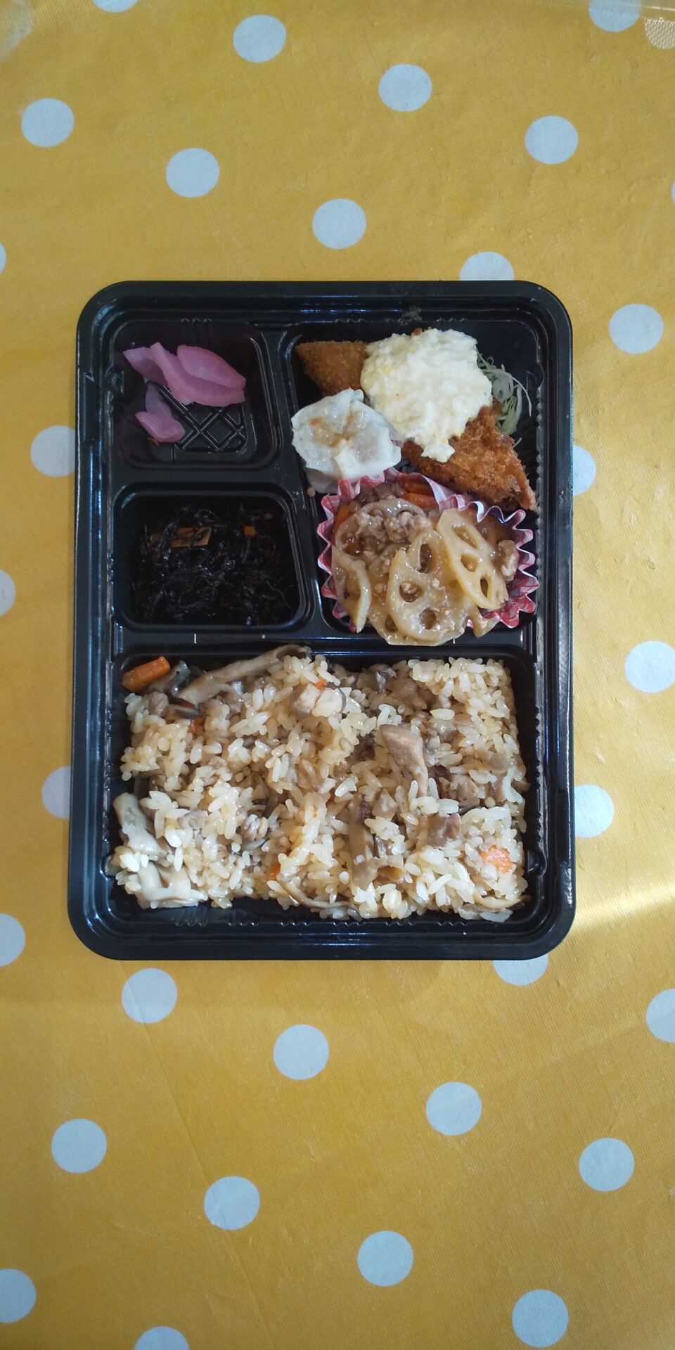 おこわ弁当　１